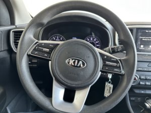 Kia Sportage LX V4 2.4L FWD 2020 Usado en Buen Estado - Product Image 4