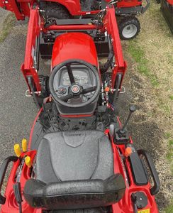 Massey Ferguson GC1723EB Mini tracteur compact avec chargeur frontal et chargeur arrière 25HP hydrostatique 4WD pour l'agriculture - Product Image 6