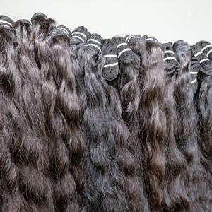 มัดผมมนุษย์เป็นลอนธรรมชาติผมมนุษย์ไม่ผ่านการทำ100% ต่อผมมนุษย์แท้ - Product Image 6