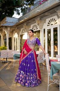 Lehenga choli dupatta ชุดปักเลื่อมและงานปักด้ายทำจากผ้าไหม Vichitra คุณภาพดีดีไซน์เนอร์ - Product Image 3