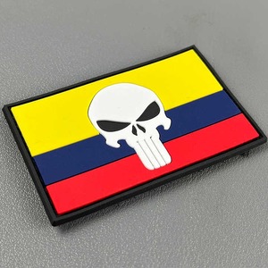 Étiquette de logo de marque 3D en caoutchouc personnalisée, patch en PVC, tissu sergé en PVC, différents matériaux, style streetwear, patch en PVC - Product Image 4