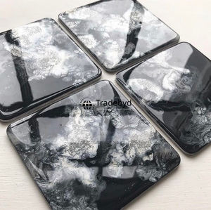 Juego de Posavasos de Resina Hechos a Mano, Elegantes Posavasos para Bebidas, Cuadrados de 4x4 Pulgadas, Calidad Premium de Lujo, Tradebyd - Product Image 2