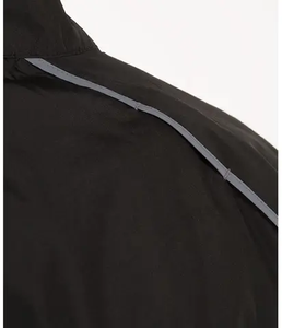 Chaquetas cortavientos con capucha y cremallera para hombre, ligeras e impermeables con logotipo impreso personalizado - Product Image 4