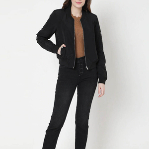 La mejor chaqueta de bombardero de satén de calidad para damas La última chaqueta de bombardero de satén de mujer de moda y cómoda - Product Image 5