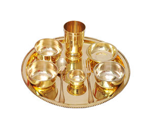 ชุดช้อนแก้วทองเหลืองมีดีไซน์ทันสมัยของขวัญแต่งงานคุณภาพพรีเมียมจากอินเดียราคาดีที่สุดสำหรับห้องนั่งเล่น - Product Image 1