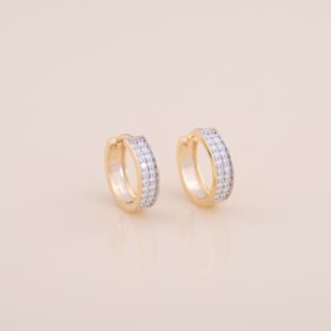 Pendientes de Aro con Doble Hilera de Diamantes Cultivados en Laboratorio con Certificación IGI, Pendientes de Aro Huggie de Plata de Ley 925 para Mujer - Product Image 4