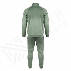 Conjunto Deportivo Ligero de Dos Piezas con Diseño Moderno de Sublimación, Perfecto para Viajes al Aire Libre, Gimnasio, Conjunto Deportivo de Sublimación para Hombre - Product Image 2