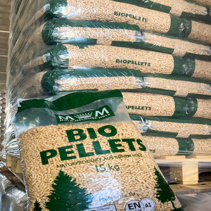 Poêles à bois écologiques à haute valeur calorifique en biomasse de sciure de pin de qualité supérieure RTS – Vente en gros, densité 600-700 kg, en stock - Product Image 1