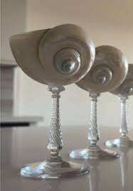 Verre à vin poli unique en verre de coquillage naturel fait à la main pour bar - Product Image 5