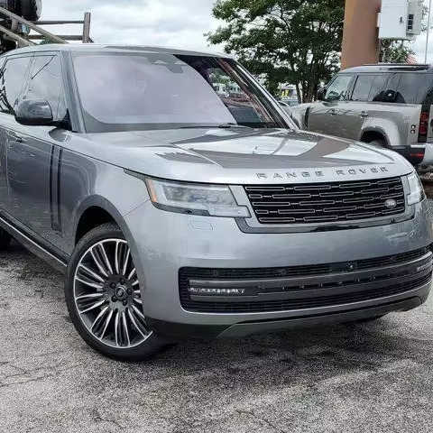 2024 Land Rover Range Rover P400 SE Turbo Engine AWD Drive Dark Interior Leather Seats Sport Model