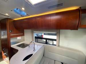 Usado, 2019, L-e-i-s-u-r-e T-r-a-v-e-l Serenity 24CB, listo para vender - Product Image 6