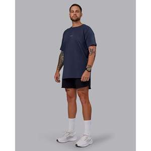 T-shirt uni en coton biologique de qualité supérieure - Future Navy - Product Image 2