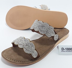 Women's Fashion Trend Breathable Leather Sandals Embroidery <b>Wooden</b> Heel Beaded Two Strap Design Outdoor Wear Cushioning - Product Image 3
