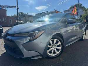 Toyota Corolla LE FWD Automatique Berline 2024 avec sièges en tissu, pneus R17, intérieur clair, conduite à gauche, caméra de recul - Product Image 5