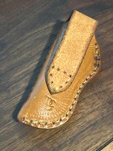 Couteau pliant d'extérieur en cuir pur fait à la main avec couvercle de couteau de poche, clip de ceinture, piège à animaux - Product Image 5