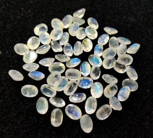 Natural <b>Rainbow</b> Moonstone Oval Cut 5x7mm Faceted Fine Blue Flashy Quality - <b>Top</b> Blue Flashy <b>Rainbow</b> Moonstone Loose Gemstone - Product Image 3