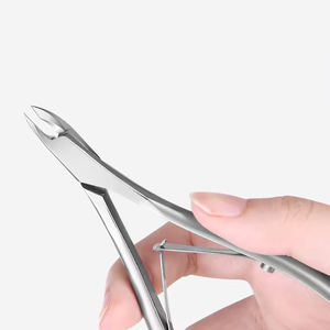 กรรไกรตัดเล็บทนทานพร้อมโลโก้ OEM อุปกรณ์ดูแลหนังกำพร้าทำจากสเตนเลส - Product Image 4