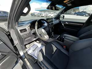Lexus GX460 Premium + d'occasion 2023 - Product Image 4