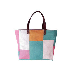 Bolsa multiusos de yute con tamaño de diseño personalizado e impresión hecha con material de alta calidad, disponible en todos los tamaños - Product Image 5