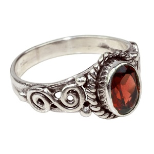 ที่น่าสนใจรอบรูปร่างสีแดงโกเมน925แหวนเงินสเตอร์ลิง925ขายส่งเครื่องประดับเงิน925เครื่องประดับเงินสเตอร์ลิง - Product Image 1