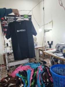 2024 Design personalizzato stile retrò vintage t-shirt con design grafico t-shirt con lavaggio acido t-shirt con stampa diretta di indumento