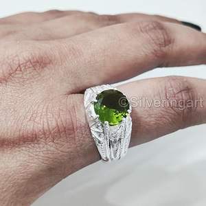 ขายส่งแหวนผู้ชายมาใหม่ธรรมชาติ Peridot พลอย August เครื่องประดับคริสต์มาสวันเกิดแหวนเงินสเตอร์ลิง925 - Product Image 6