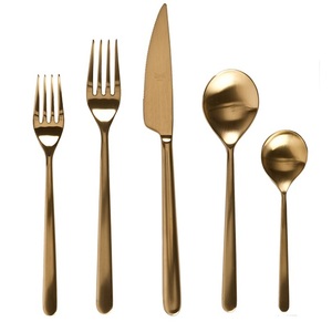 Nuevo Juego de Cubiertos de Acero Inoxidable con Acabado Dorado para Decoración de Mesa de Comedor - Product Image 5