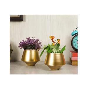 Pots de jardinière en métal faits à la main de luxe du fabricant indien pour l'exportation de décoration de maison de jardin disponible - Product Image 1