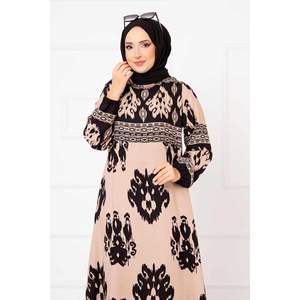 Hijab en Viscose à Motifs Robe Modeste Couleur Vison - Product Image 3