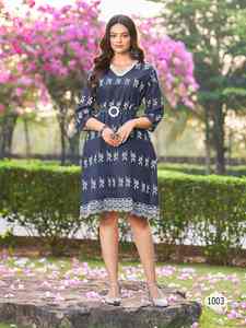 Qualité d'exportation indienne haute sur demande attrayant coton cambric court Kurti avec Shifli travail exportateur mondial femme mode - Product Image 3