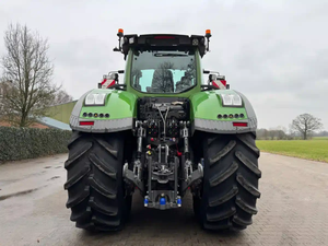 Proveedor Mayorista de Tractores Agrícolas Fendt 1050 VARIO 4WD de Alta Calidad, Alta Productividad, Fabricación Alemana, 210HP con Bomba - Product Image 4