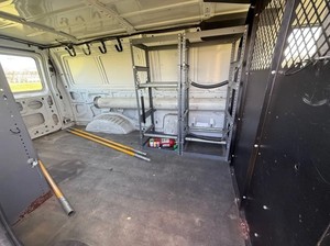 UTILITAIRE FORDD E150 D'OCCASION 2014 - Product Image 2