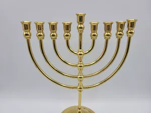 Metal de la mejor calidad con acabado artesanal, perfecto para una iluminación elegante y decoración del hogar, candelabro de Menorah religioso de Metal - Product Image 2