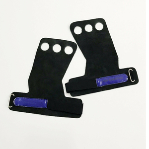 Custom Cross Fit Agujero Palm Guard Levantamiento de pesas Mano Gimnasia Empuñaduras de cuero para la protección de la palma - Product Image 3