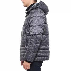 <b>Men's</b> High Street Style Quilted Puffer Jacket Sportswear with Water-Resistant Hood and Zipper Closure Winter OEM <b>Coat</b> - Product Image 2