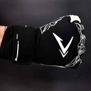 Guantes de Portero Personalizados de Alta Calidad, Palma de Látex Alemán, Construcción en Cuero, Protección para los Dedos, Guantes de Fútbol Golia de Ako - Product Image 4