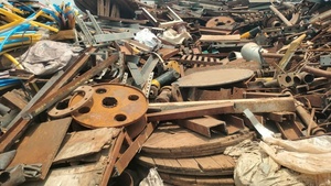 Suministro a granel de chatarra de acero reciclado y riel de hierro de alta calidad para uso industrial - Product Image 6