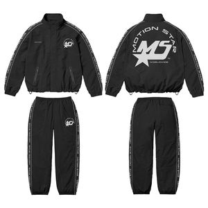 Streetwear sur mesure deux pièces pour hommes, ensemble de survêtement à capuche grande taille, pantalons de survêtement pour l'hiver, vêtements de sport en gros - Product Image 5