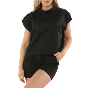 Concevez vos propres ensembles de survêtements pour femmes 100% ensembles de t-shirts et de shorts à manches courtes en coton avec marques privées ensemble 2 pièces pour femmes - Product Image 2