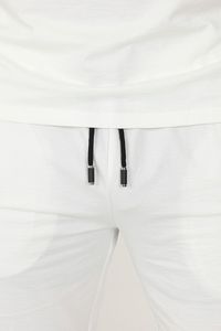 Conjunto de Pantalones Cortos Deportivos de Verano con Logotipo Personalizado, Diseño de Moda Urbana Personalizada, Conjunto Corto para Hombre - Product Image 3