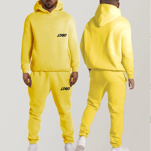 Ensemble de survêtement pour homme à capuche, 100% polyester, tissu respirant et écologique à séchage rapide, très vendu - Product Image 1