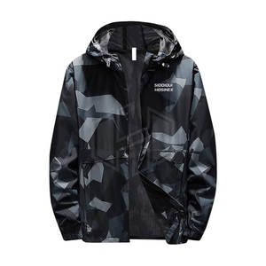 Chaqueta cortavientos de lona con capucha, precio al por mayor, chaqueta de invierno de talla grande para uso en exteriores con logotipo frontal - Product Image 1