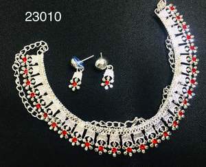 Traditional <b>Gold</b>-Plated Mesh Disc Necklace and Earrings Set Model No. 23013 - Product Image 4