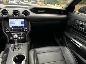 Ford Mustang 2021 en Perfecto Estado - Product Image 3