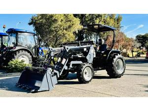Tracteur LOVOL 35HP 4WD avec cabine et chargeur frontal de 450 kg, châssis robuste, à vendre - Product Image 3