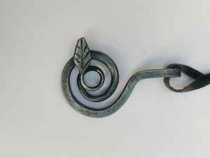 สร้อยคอจี้เหล็กไวกิ้งโบราณโบราณสร้อยคอสแตนเลสนอร์ดิกสร้อยคอวาลนัทสำหรับผู้ชาย - Product Image 4