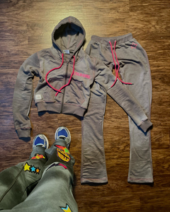 ชุดวอร์มมีฮู้ดสำหรับผู้ชายกางเกงวอร์มมีซิปสกรีนลายปักติดโลโก้ออกแบบได้ตามต้องการ - Product Image 4