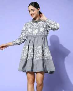 100% algodón atractivo Vacaciones verano señora bordado encaje Boho mexicano Mini Vestido corto con patrón Floral manga larga - Product Image 1