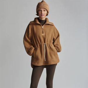 Veste en polaire Sherpa à demi-fermeture éclair pour femmes élégantes avec col haut, idéale pour le style hivernal de tous les jours - Product Image 5