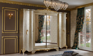 Juego de dormitorio de madera modelo turco Merryana con tallados de lujo - Product Image 5